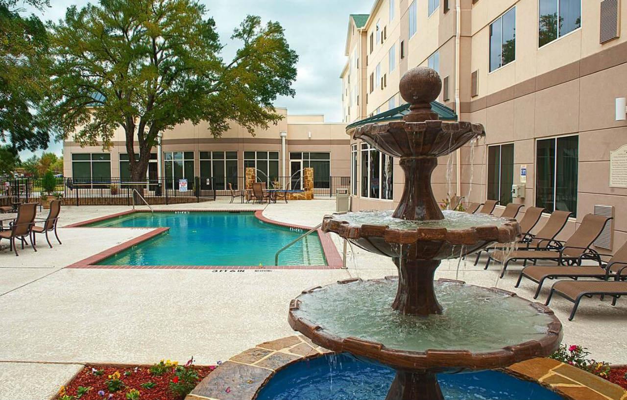 Hilton Garden Inn Dfw Airport South Irving Dış mekan fotoğraf