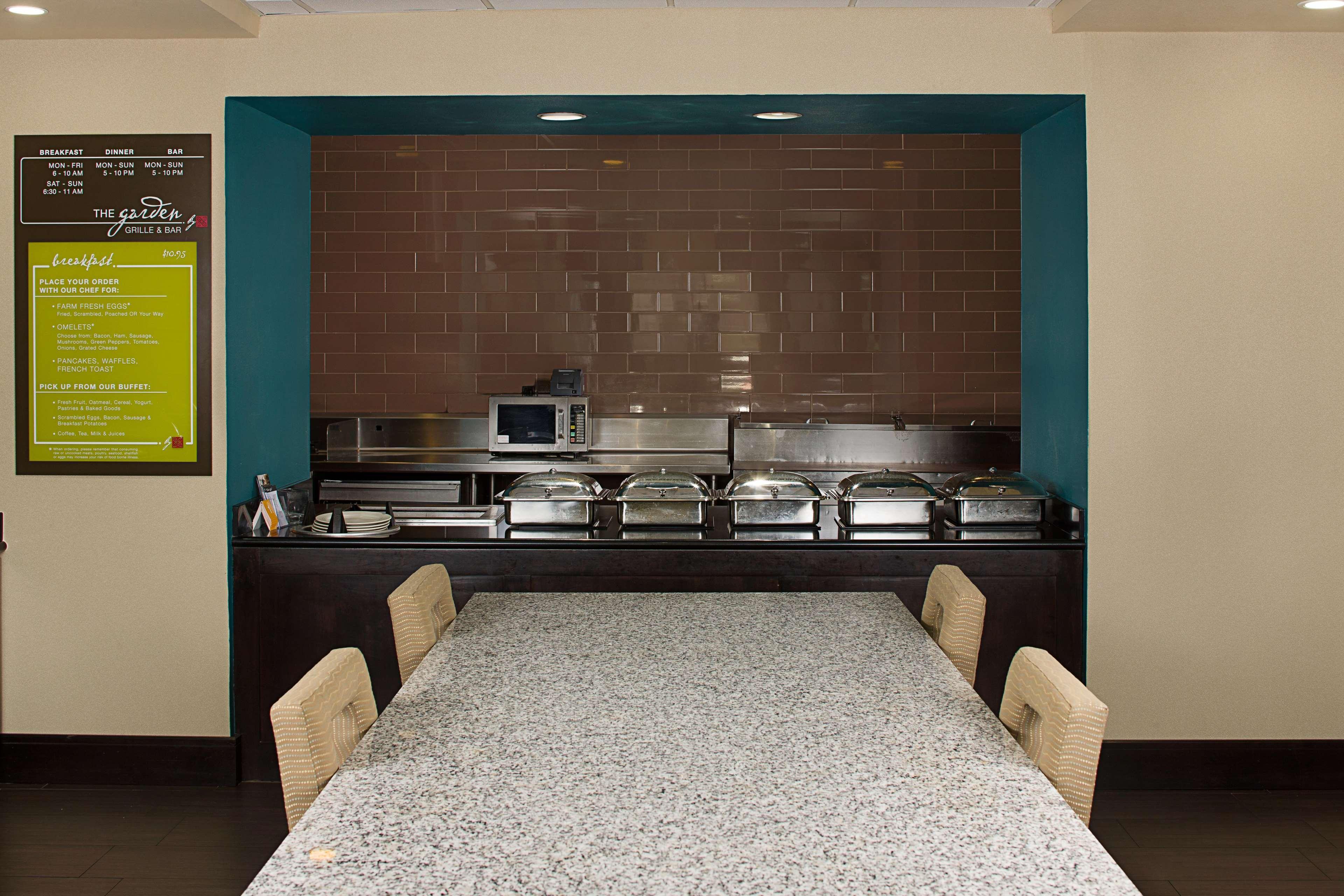 Hilton Garden Inn Dfw Airport South Irving Dış mekan fotoğraf