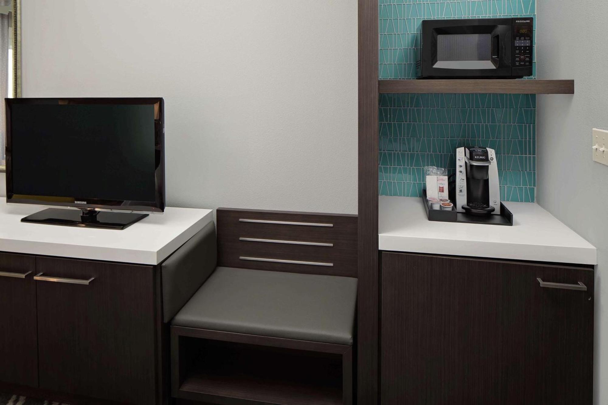 Hilton Garden Inn Dfw Airport South Irving Dış mekan fotoğraf